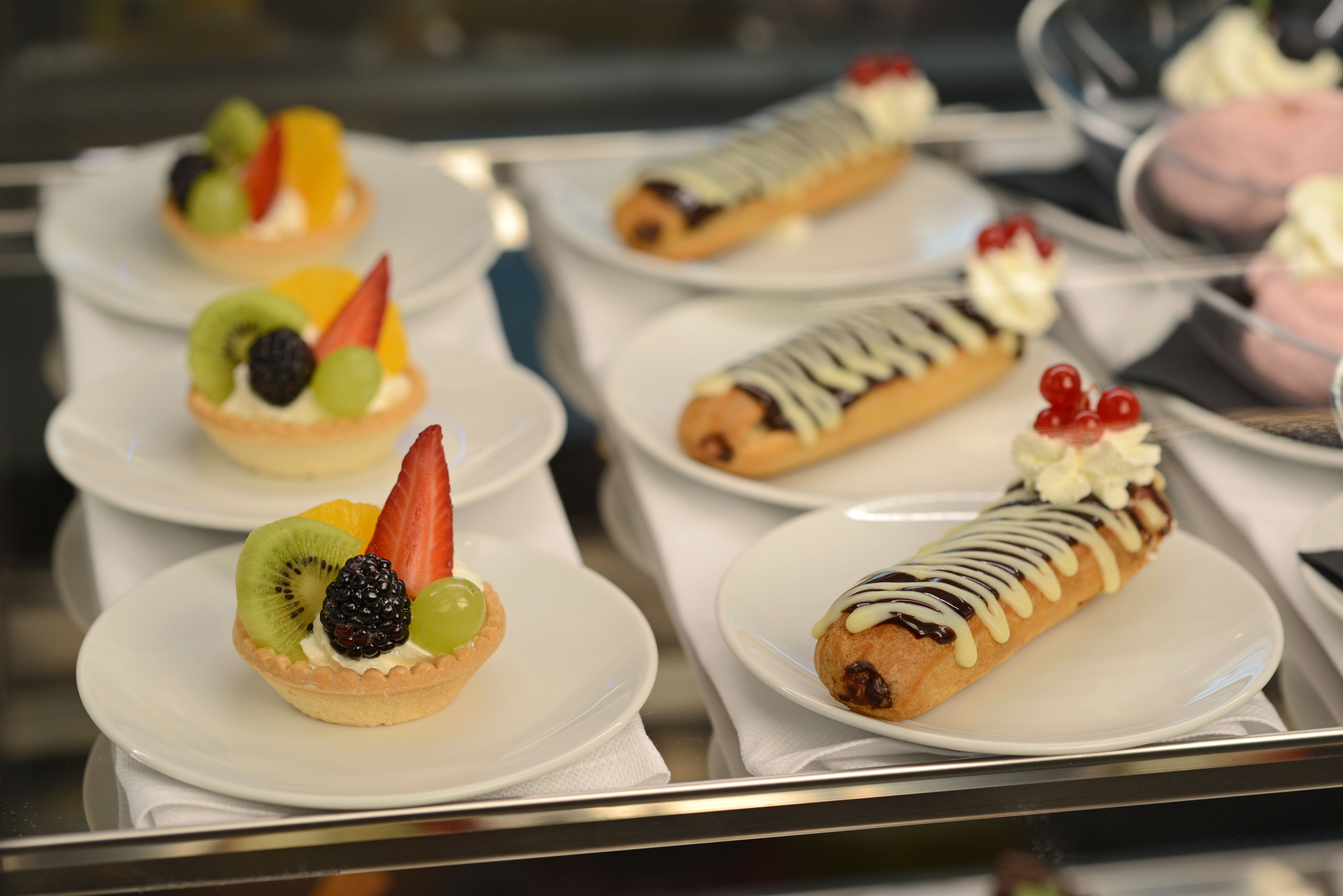 Scenic Amber - River Café